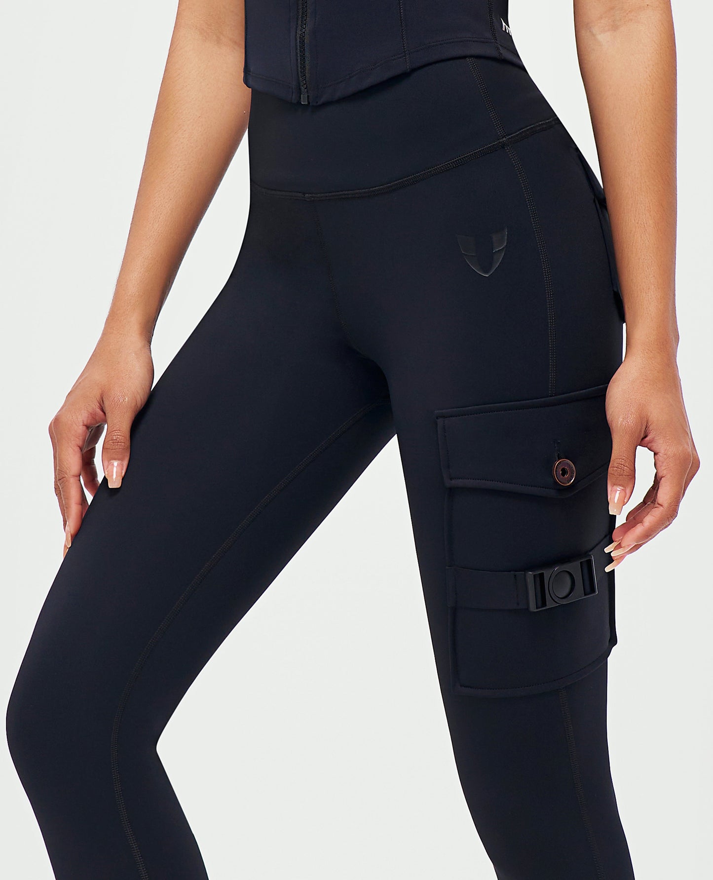 Cargo Fitness Leggings – Black